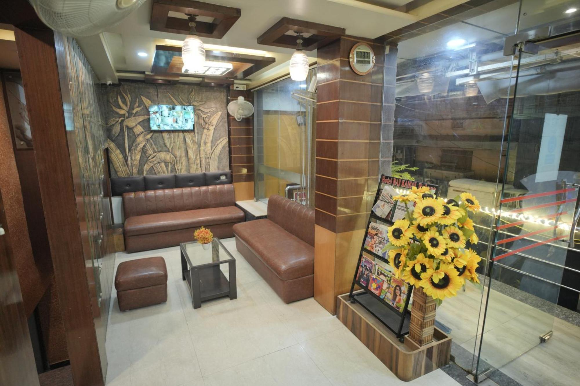 Hotel Rajkamal Near Varanasi Railway Station 외부 사진